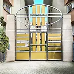 Apartament Close To Tauron Arena For 4 Guests